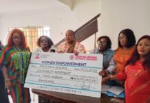 Cross River women group rejects extortion claims against first lady